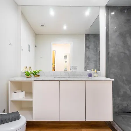 Whome | Alcantara Premium شقة