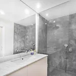 Whome | Alcantara Premium Apartman *